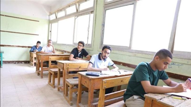 التعليم تستنفر.. لجان مؤمنة واستعدادات كاملة لانطلاق امتحانات الثانوية