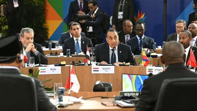 رئيس الوزراء: مصر ترفض أي خطط لتهجير أو نقل سكان غزة بعيدًا عن وطنهم