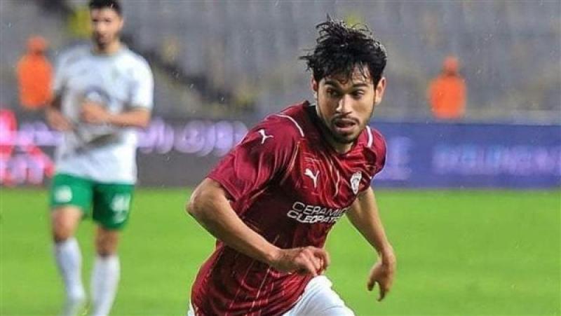 الأهلي ينهي إجراءات ضم محمد شكري في صفقة تبادلية مع سيراميكا