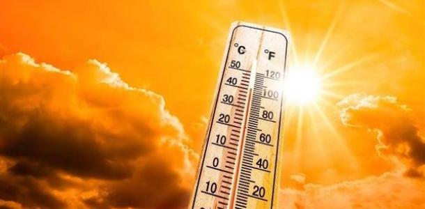 طقس شديد الحرارة على أغلب الأنحاء وتحذير من الرطوبة المرتفعة