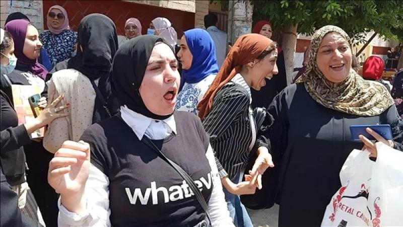 نتيجة الثانوية العامة 2025 بعد ساعات.. وزير التربية والتعليم يتصل بالأوائل