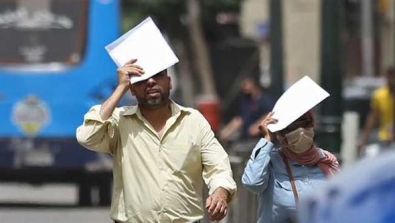 طقس اليوم الأربعاء: انخفاض تدريجي في درجات الحرارة والعظمى بالقاهرة 35