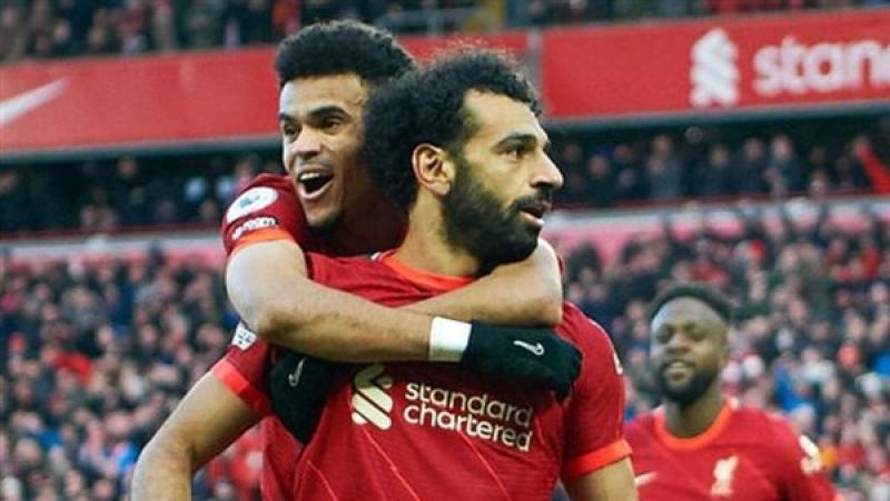 محمد صلاح يودع لويس دياز برسالة مؤثرة بعد انتقاله إلى بايرن ميونخ