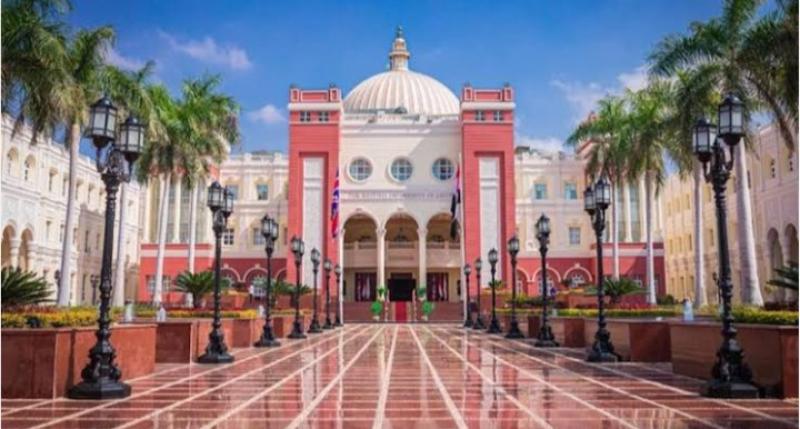 الهندسة بـ80 ألف جنيه.. مصروفات جامعة القاهرة الأهلية وموعد التسجيل الإلكتروني