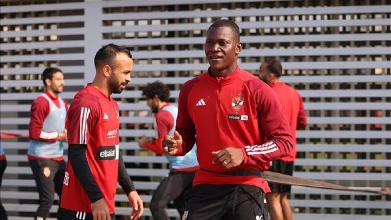 ديانج أمام مستقبل غامض: البقاء في الأهلي أو دراسة عروض جديدة