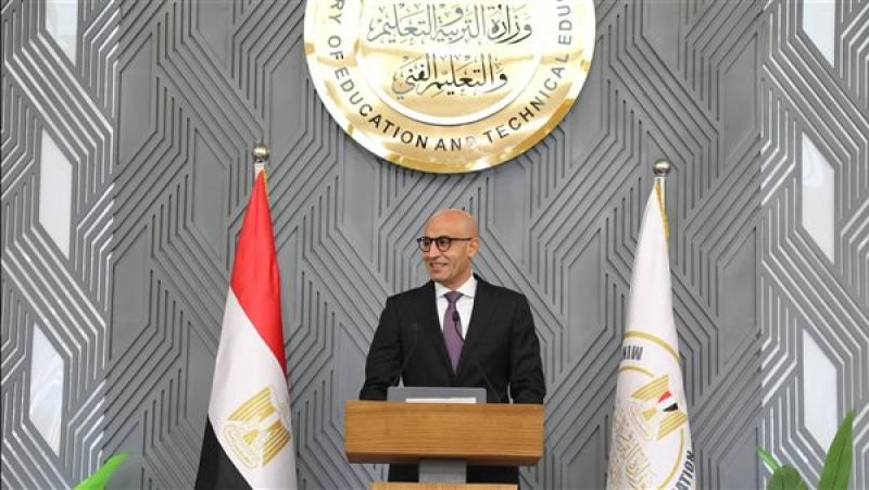 ضوابط مصروفات المدارس الرسمية| قرارات نهائية من التعليم قبل العام الدراسي الجديد
