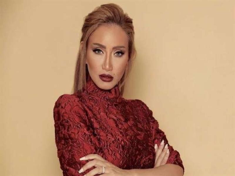 ريهام سعيد توضح موقفها من قضية كروان مشاكل وتؤكد: ”لن أتنازل عن كرامتي”