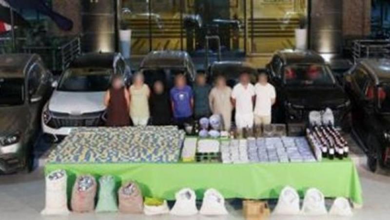 بينهم أجانب.. القبض على تشكيل عصابي بحوزته مخدرات بـ 66 مليون جنيه