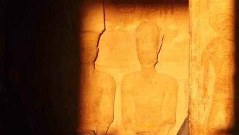 تعامد الشمس على وجه رمسيس الثاني معجزة لا تنطفئ.. 21 دقيقة من الدهشة