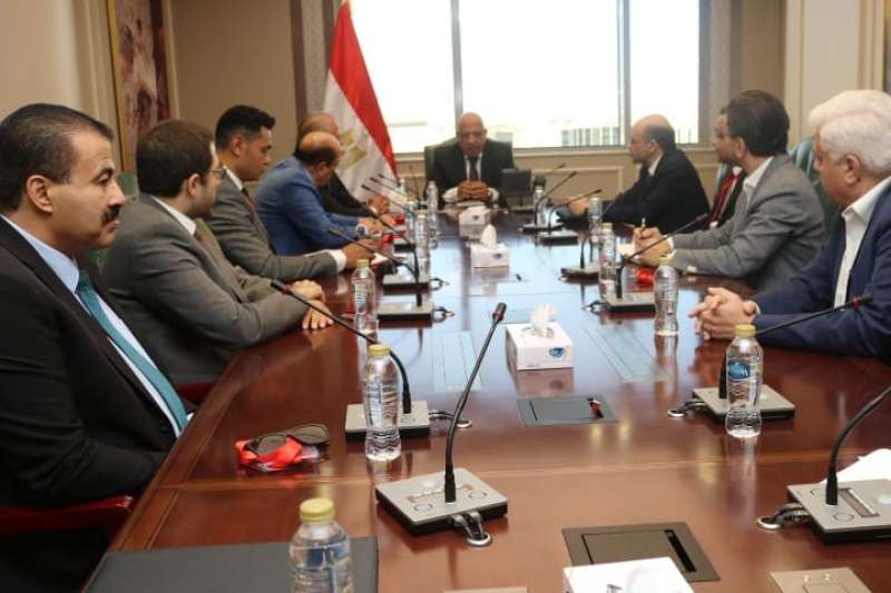 وزير الكهرباء يجتمع خبراء جامعة عين شمس وهيئة المواد النووية لبدء تنفيذ مجمع صناعي لانتاج الأسمدة العضوية
