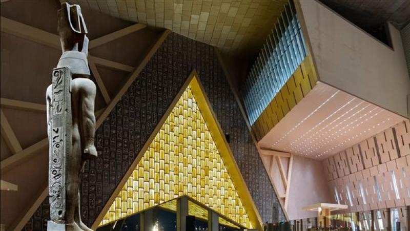 «طرق ومحاور».. كيف تصل إلى المتحف المصري الكبير في دقائق معدودة؟ «طرق ومحاور».. كيف تصل إلى المتحف المصري الكبير في دقائق معدودة؟