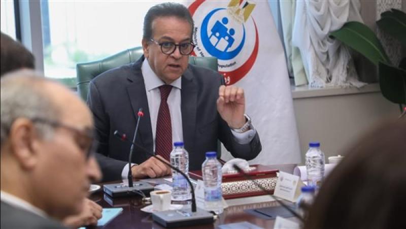 وزير الصحة يتابع ضوابط صرف الأجهزة التعويضية ضمن منظومة التأمين الصحي الشامل