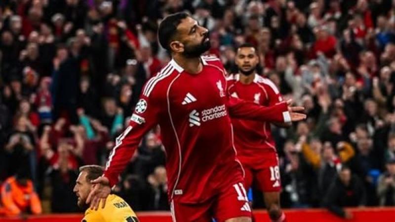 روني يهاجم محمد صلاح من جديد: لا يساعد الفريق