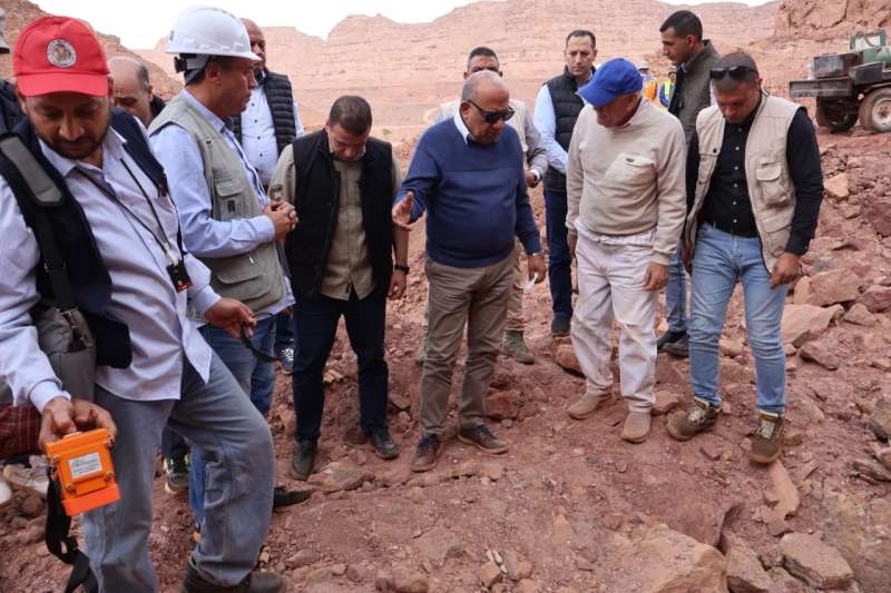 وزير الكهرباء في زيارة ميدانية للمركز الحقلي التابع لهيئة المواد النووية بمحافظة جنوب سيناء