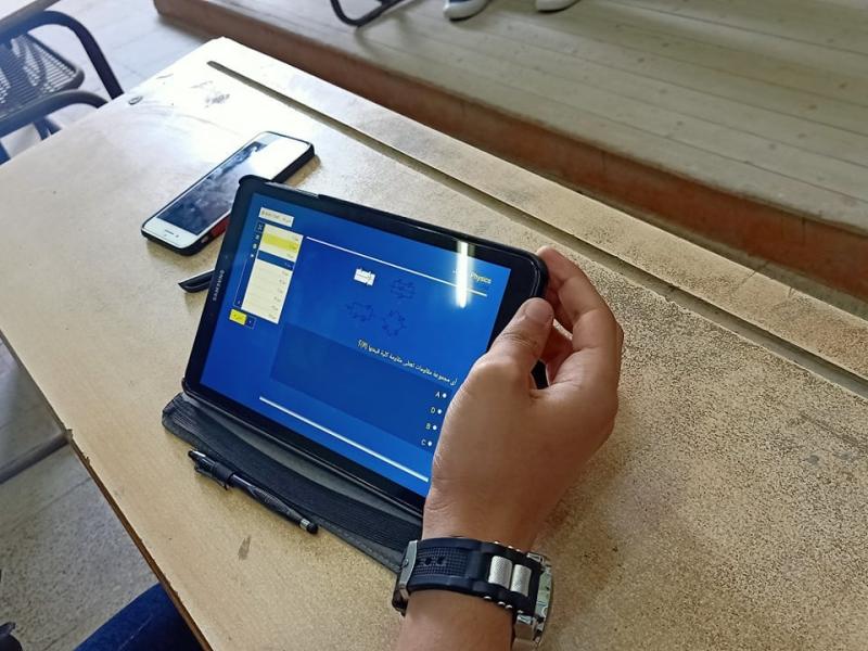 «لو التابلت المدرسي ضاع منك أو عايز تصلحه».. اعرف الخطوات والأوراق المطلوبة