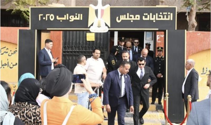 انتظام الخدمات الأمنية بمحيط لجان الدوائر 19 الملغاة بانتخابات النواب