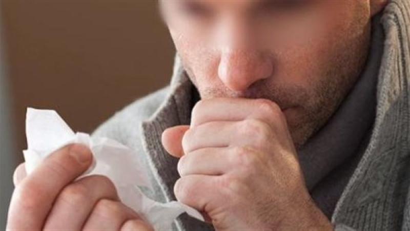 استشاري أمراض معدية يحذر: لا تستخدم المضادات الحيوية لعلاج الإنفلونزا