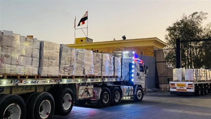 مصر تواصل تقديم المساعدات الإنسانية والإغاثية العاجلة إلى قطاع غزة