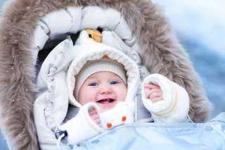 تعرفي على أفضل طرق لتدفئة الأطفال في برد الشتاء