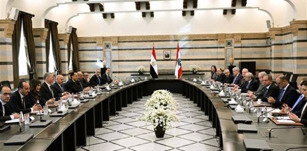 الحكومة: لدينا الكثير من السلع يمكن تصديرها إلى لبنان.. ونستهدف التعاون في الاستكشافات البترولية