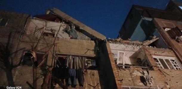 محافظة الجيزة تكشف تداعيات انهيار عقار سكنى فى حى إمبابة