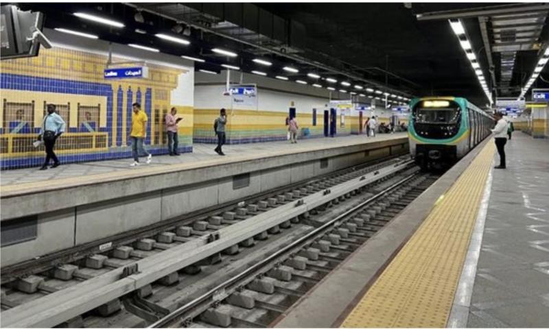 بمناسبة احتفالات رأس السنة.. مد ساعات عمل مترو الخط الثالث وقطار العاصمة