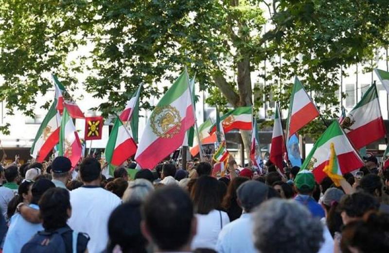 إيران تعلن الحداد الوطنى 3 أيام فى أعقاب أعمال العنف الأخيرة