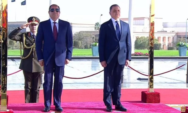 الرئيس السيسي: من الممكن دراسة إصدار تشريعات لحماية الأطفال من مخاطر التكنولوجيا