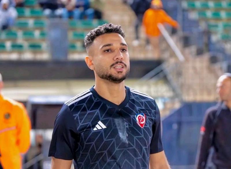 الأهلي ينهي صفقة التعاقد مع هادي رياض قادما من بتروجيت