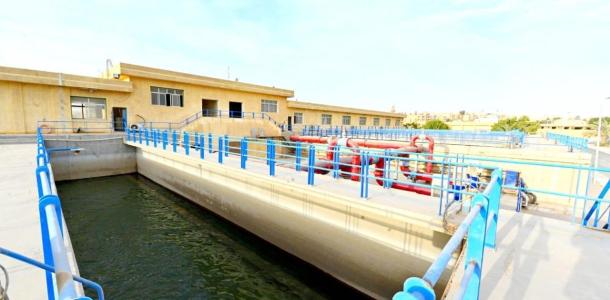 وزير الإسكان يتفقد مشروع رفع كفاءة محطة تنقية مياه الشرب بالشيخ زايد