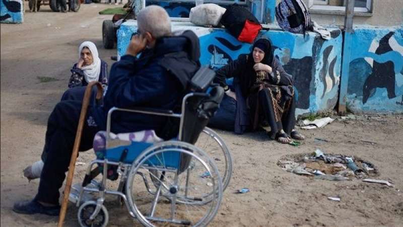 وصول دفعة من العائدين لقطاع غزة عبر معبر رفح البري إلى مجمع ناصر الطبي بخان يونس