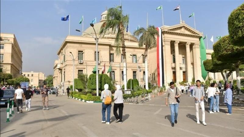 انتظام طلاب الكليات والمعاهد في اليوم الأول للفصل الدراسي الثاني وسط استعدادات مكثفة