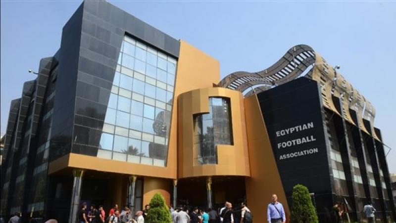 اتحاد الكرة يُشدد على ضوابط الكشف الطبي للاعبين