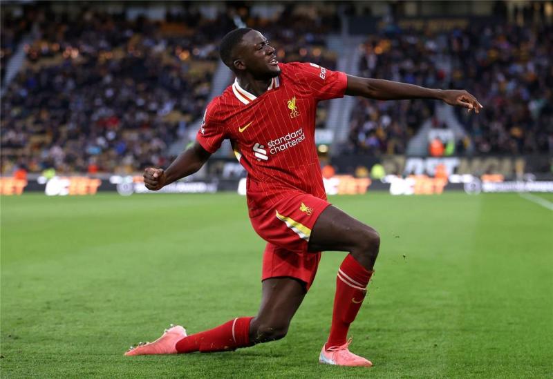 تفاصيل مفاوضات ليفربول مع الفرنسي كوناتيه لتجديد عقده