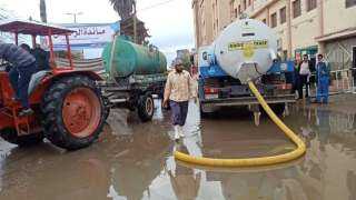 الصرف الصحي بالقاهرة يعلن الانتهاء من رفع تجمعات مياه الأمطار بعدد من المحاور الرئيسية بالمناطق المتأثرة