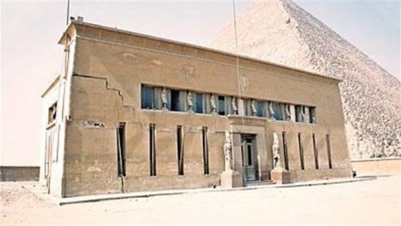 مجلس الوزراء يوافق على ترميم استراحة الملك فاروق بالأهرامات