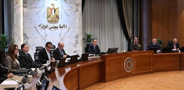 رئيس الوزراء: التصدي لأي محاولة لممارسات احتكارية للسلع ومواجهتها بكل حسم وشدة