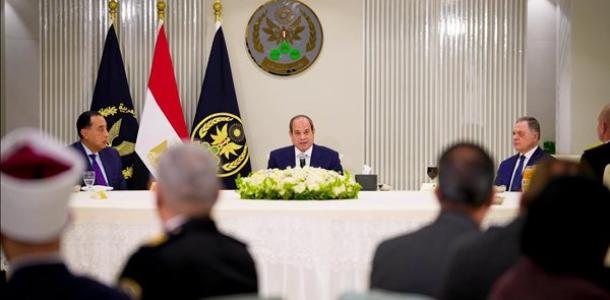 الرئيس السيسي يشدد على ضرورة حسن تعامل الشرطة مع المواطنين