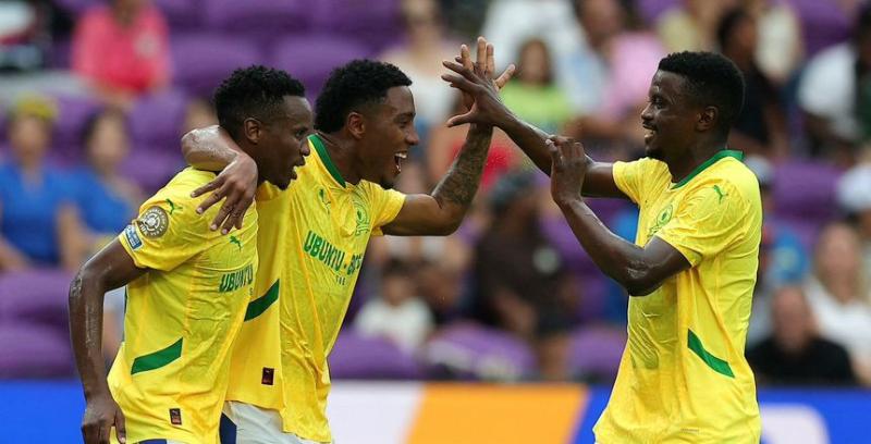 مواعيد مباريات اليوم الجمعة.. 3 مباريات بالدوري السعودي وصدام صن داونز