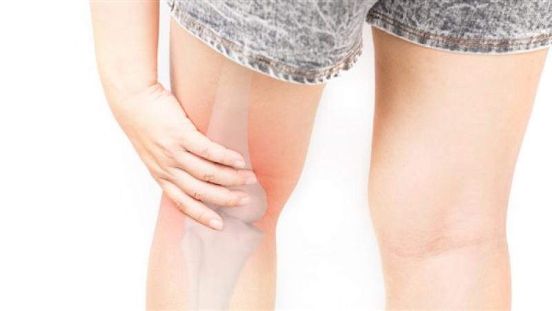 تعرف على سر تنميل اليد والقدم في جانب واحد من الجسم.. تفاصيل