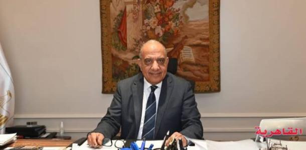 وزير الكهرباء والطاقة يهنئ جميع العاملين بعيد الفطر المبارك