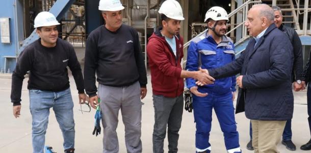 وزير الكهرباء يتفقد محطة كهرباء بنى سويف المركبة ويتابع معدلات استهلاك الوقود