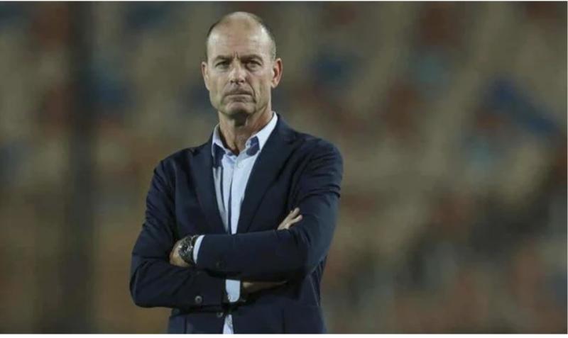 الأهلي يدرس إقالة توروب بعد وداع دوري الأبطال