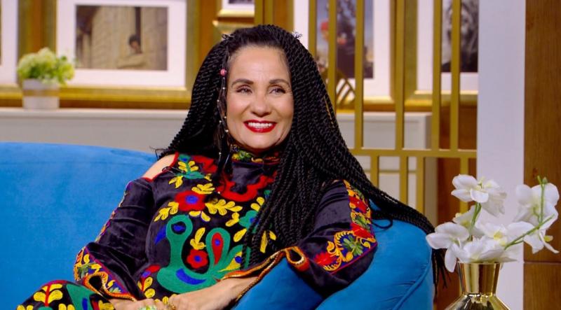 «عمرها ما اشترت ملابس جاهزة».. سحر رامي: بصمم وأخيط كل ملابسي بنفسي