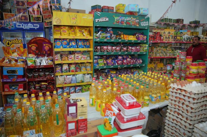 الحكومة تطمئن المصريين.. مخزون السلع الاستراتيجية يكفي حتى 6 أشهر وبعضها يصل إلى عام كامل