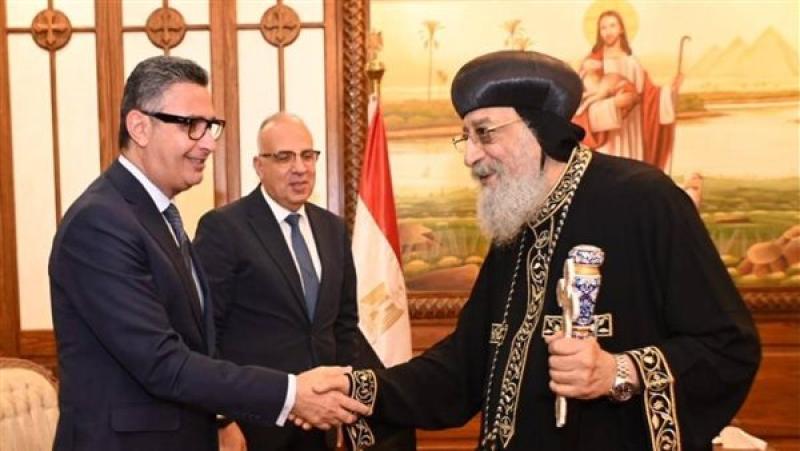 وزير التموين: الأعياد تجسد أسمى معاني المحبة والتآخي وتؤكد قوة النسيج الوطني