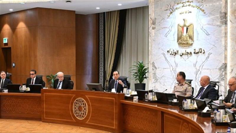 مدبولي يكلف الحكومة بالالتزام بحضور جلسات البرلمان والتفاعل مع كل ما يُطرح