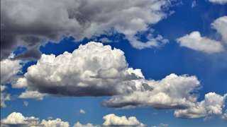 تقدم سحب ممطرة على هذه المناطق وتوقعات بأمطار متفاوتة الشدة