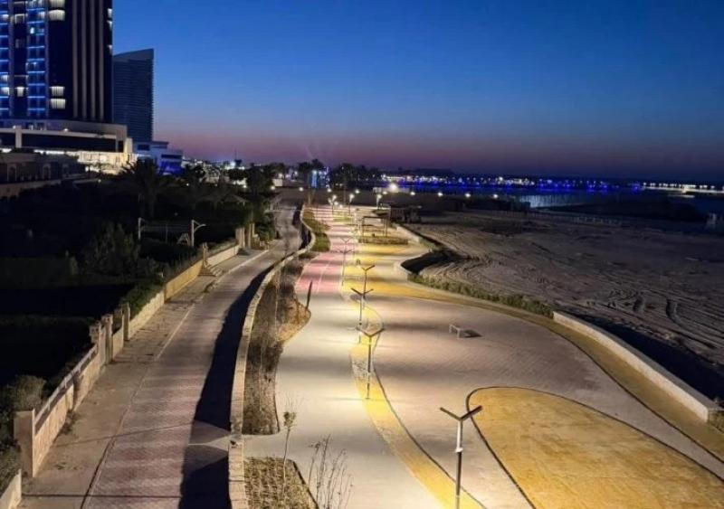 المجتمعات العمرانية: تنفيذ أول ممشى ساحلي متكامل يربط مارينا 7 بمارينا 5