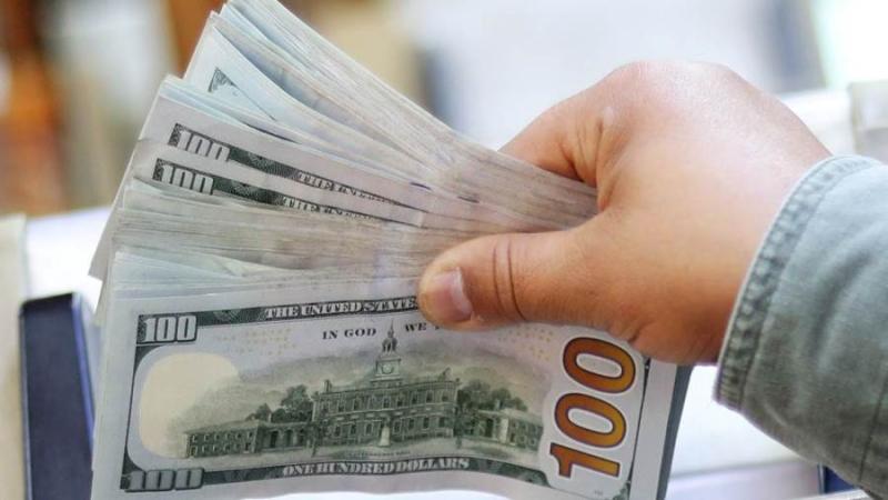 الشهادات الخماسية بالدولار.. تمنح عوائد دورية شهرية ودخل منتظم
